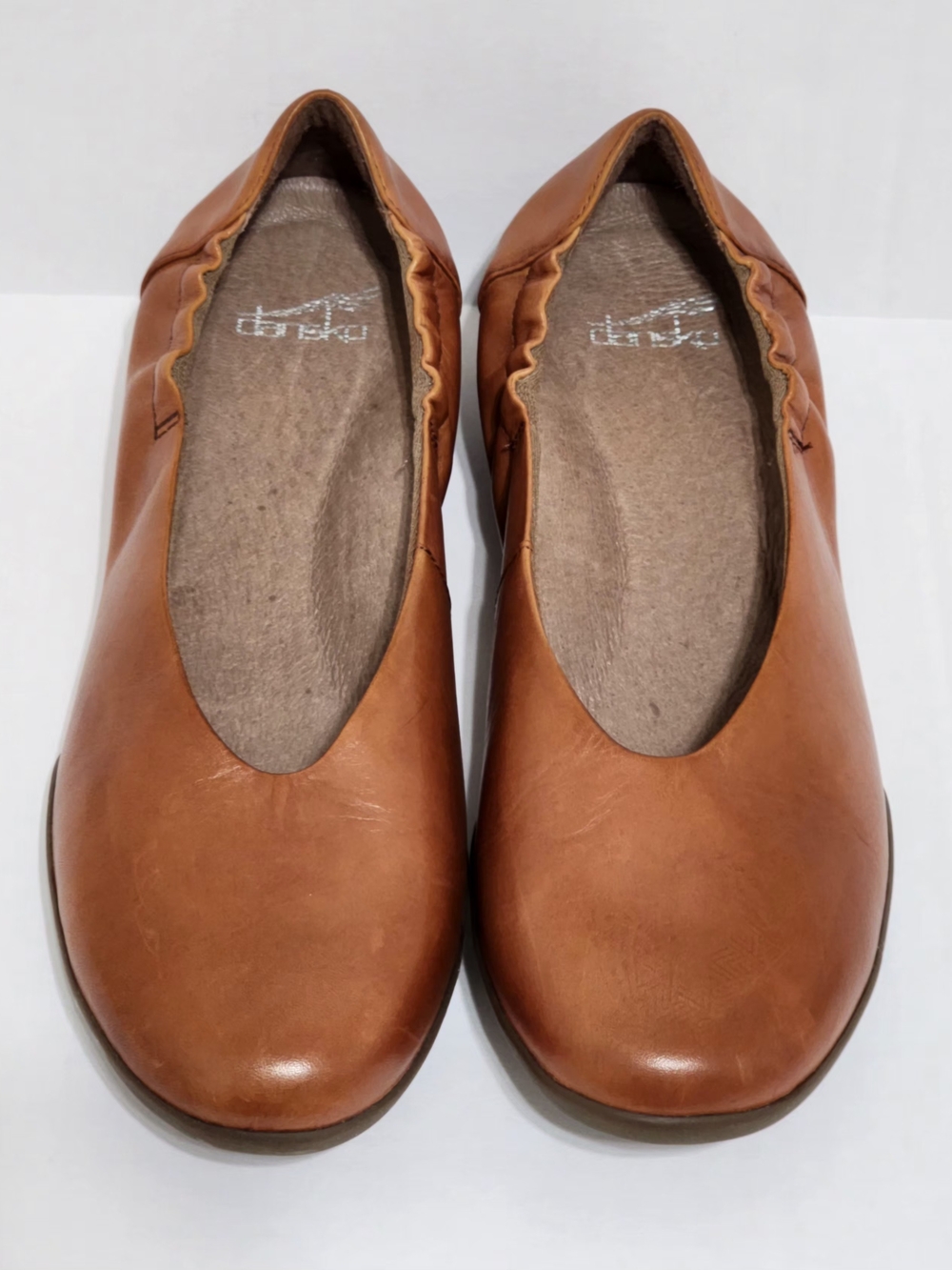 Dansko Women's Kira slip-on leather flats